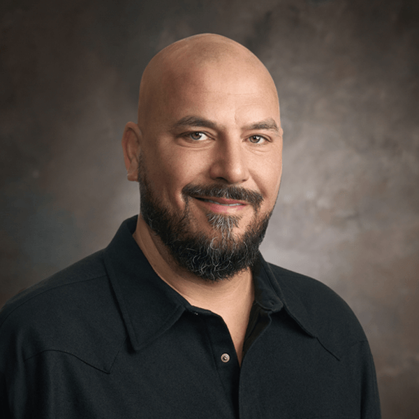 Travis Duncan headshot